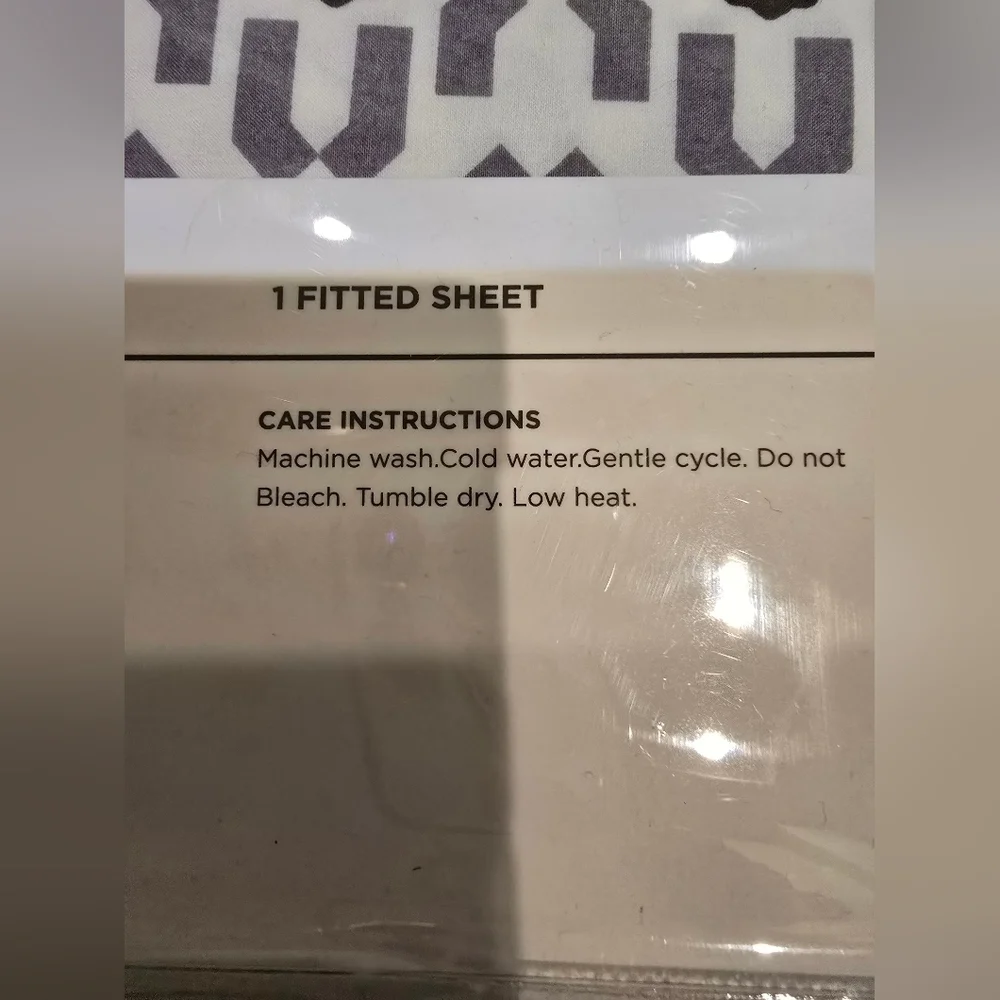 LeMieux Gray and White Patterned Sheet